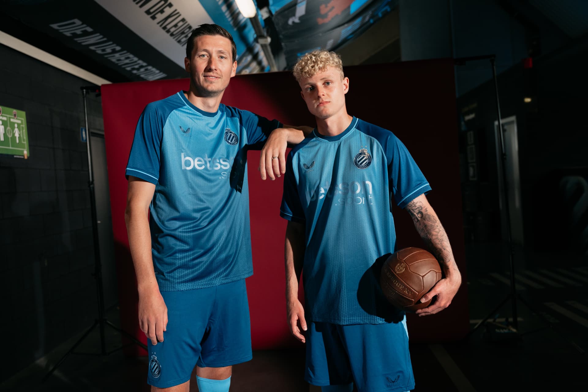 Het derde shirt van Club Brugge met het geweven hartjespatroon